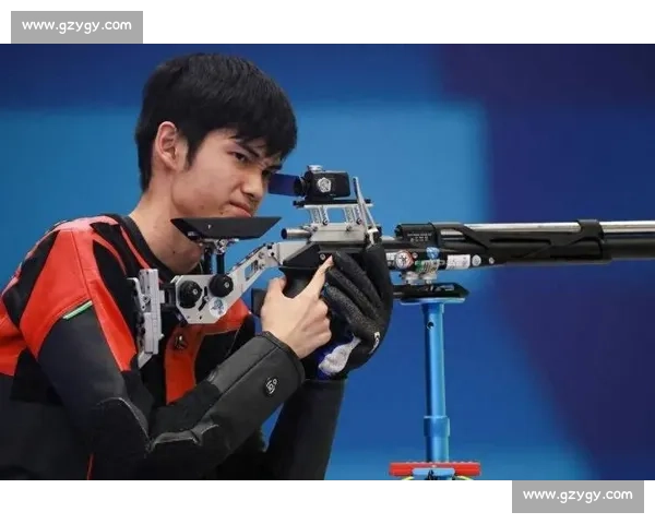 00 后射击双冠王盛李豪:从东京银牌到巴黎传奇 00 后射击双冠王盛李豪:从东京银牌到巴黎传奇